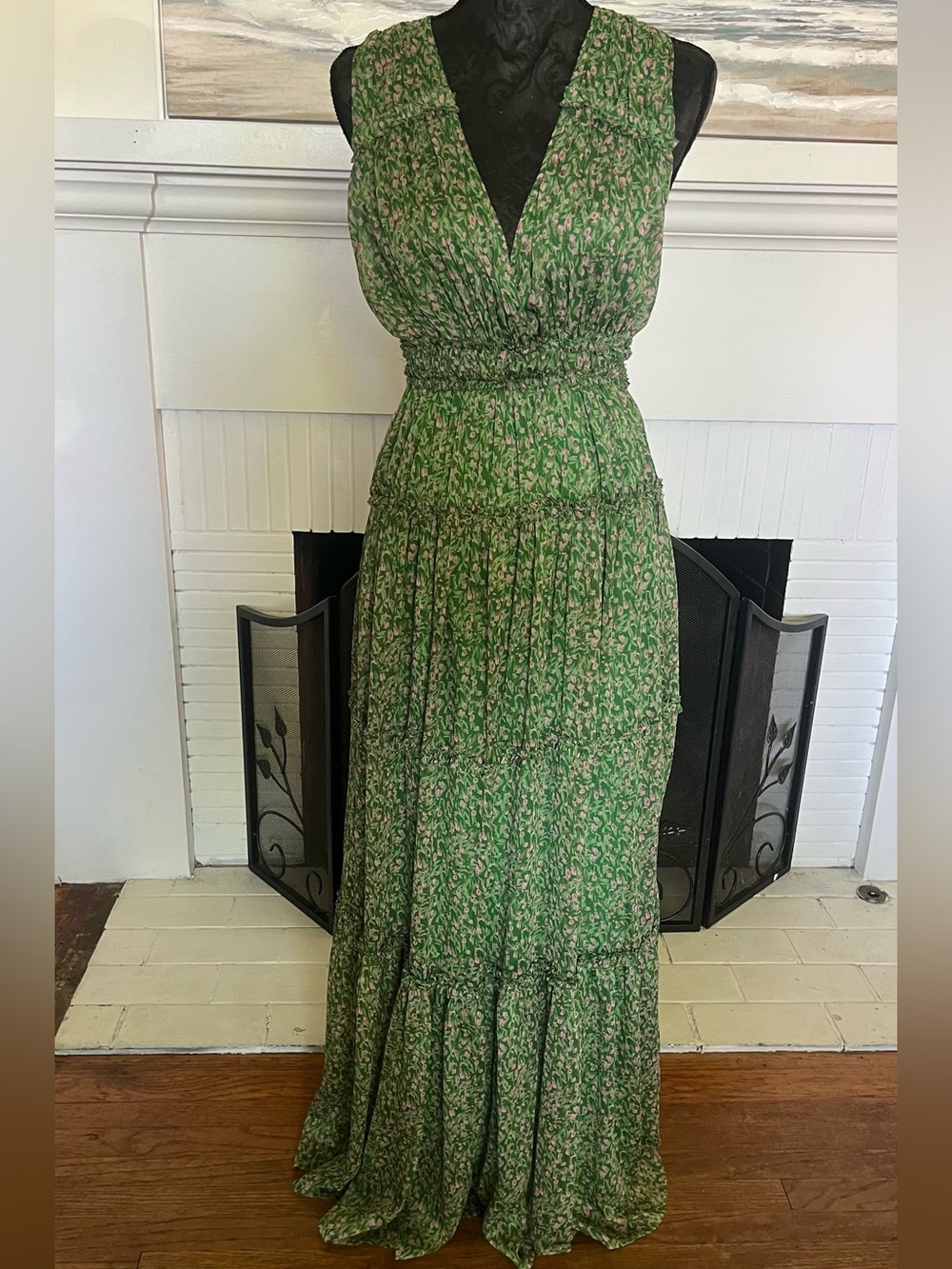 Astr Sleeveless Green Floral Tiered Maxi Dress